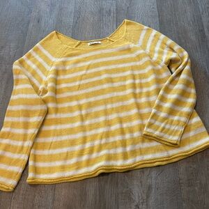 Old Navy Yellow and White Striped Relaxed Fit Sweater Summer Beach Vacation